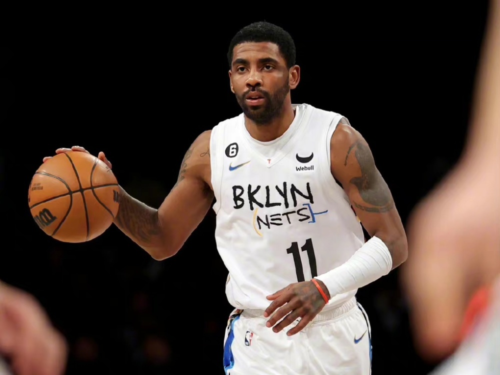 常在边后卫 常在边后卫